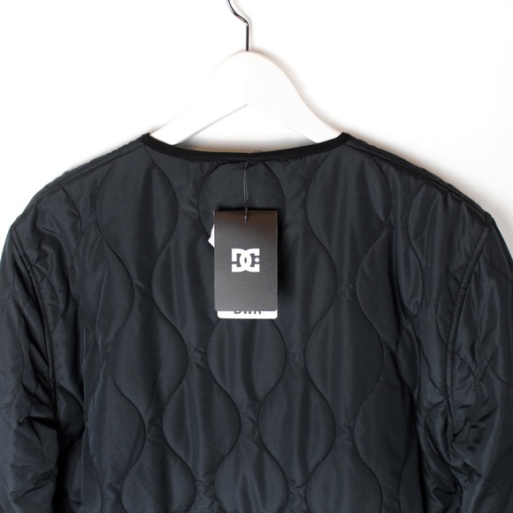 NEW - DC Command Insulated Jacket - M - Picture 13 of 16